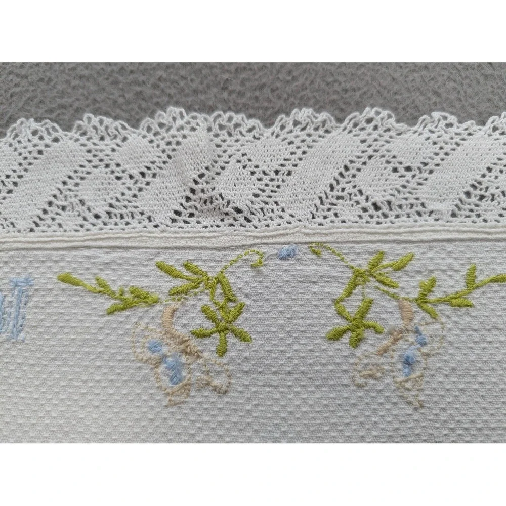 Vintage Lof of 6 Embroidered Hand‎ Towel Linen Floral Lace Trim Kitchen Boho